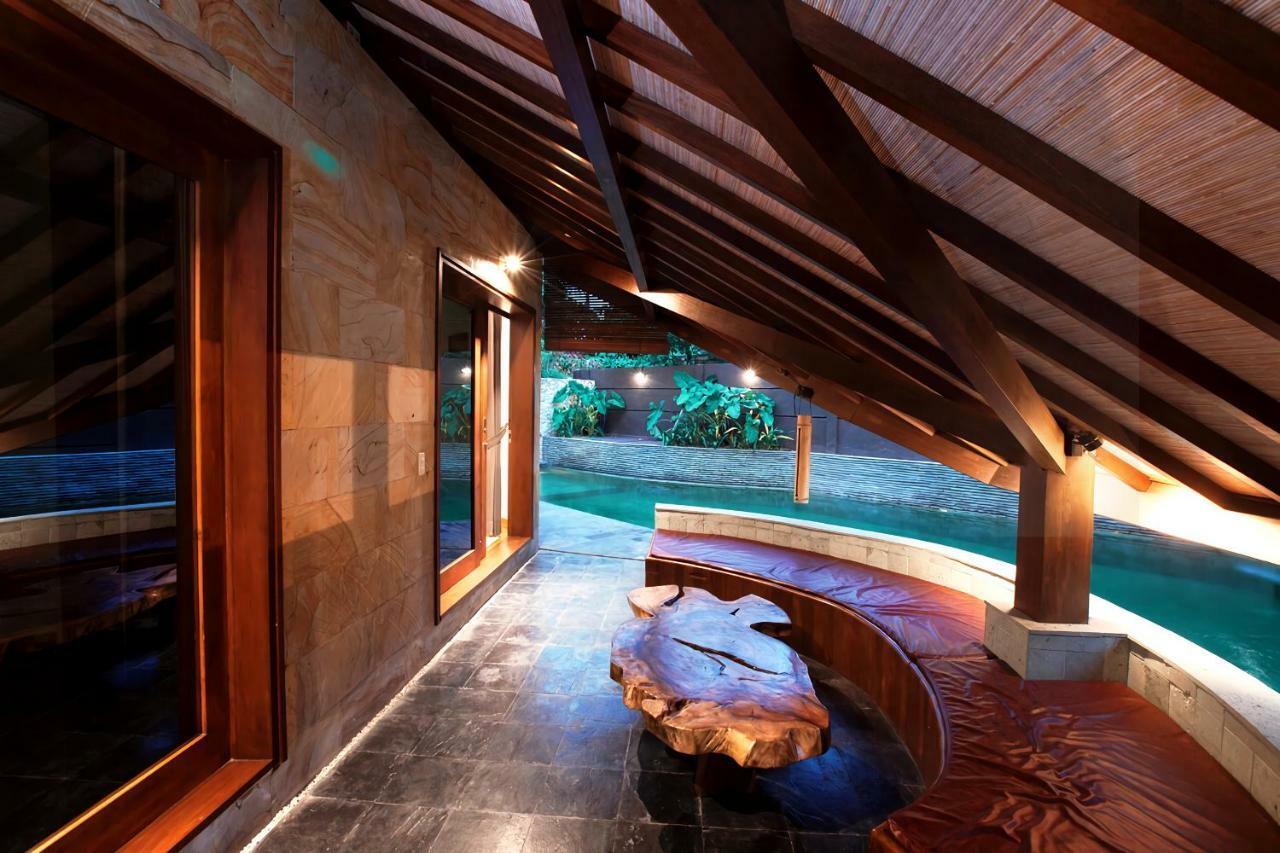 Seminyak Villa Kalyca Exterior foto